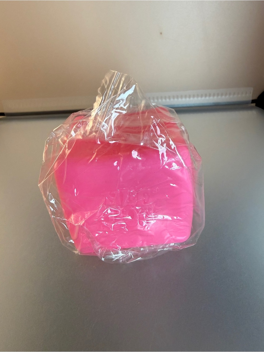 NeeDoh Nice Cube Glow in the Dark Pink Squishy ๐ - Picture 2 of 5
